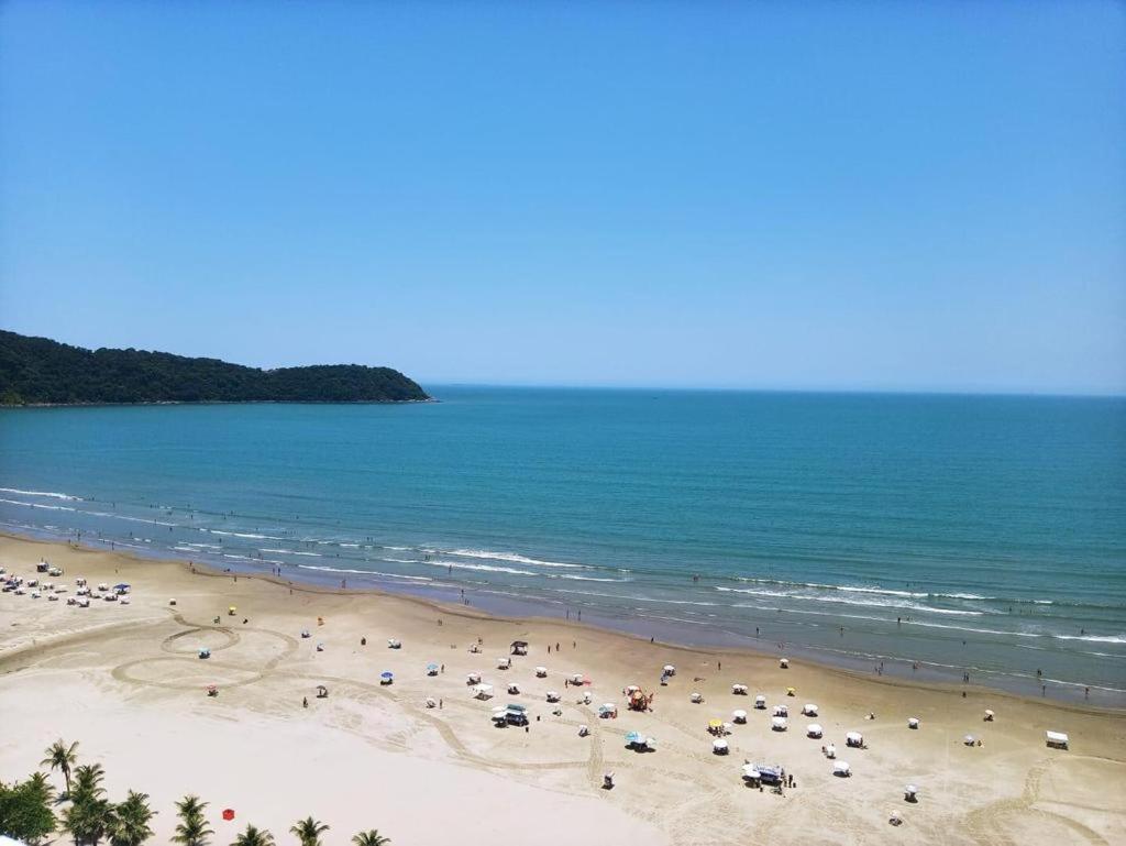 Lindo Apartamento Guilhermina - Edificio Frente Para O Mar Прая-Гранди Экстерьер фото